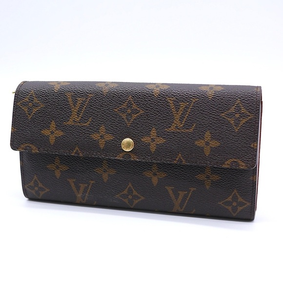 Louis Vuitton Handbags - 🍓LV Sarah Monogram Wallet TH0015